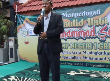 SPENSA MEMPERINGATI MAULID NABI MUHAMMAD SAW 1446H/2024M & BERBAGI 1000 NASI BUNGKUS DI JUMAT BERKAH