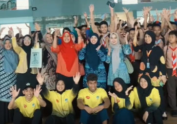 UPT SMPN 1 GRESIK SCHOOL TOUR TO SMA MUHAMMADIYAH 1 GRESIK